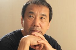 В Японии разгорелся скандал вокруг библиотечной карточки Харуки Мураками