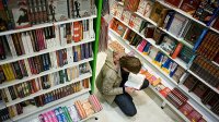 Риск на 4,2 млрд. Минкомсвязь предлагает открыть книжные магазины