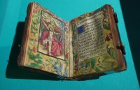 Выставка "Библия Гутенберга. Книги Нового времени" проходит в Эрмитаже 