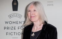 Поэтесса Хелен Данмор посмертно удостоена премии "Коста" за сборник стихов  
