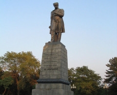 Памятник Тарасу Шевченко в Каневе 