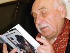 В Москве скончался писатель Георгий Балл