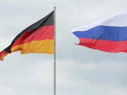 В Берлине подписан документ о проведении перекрестного Года языка и литературы России-Германии