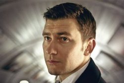 Дмитрий Глуховский представит финал «Метро» в «Новом книжном»