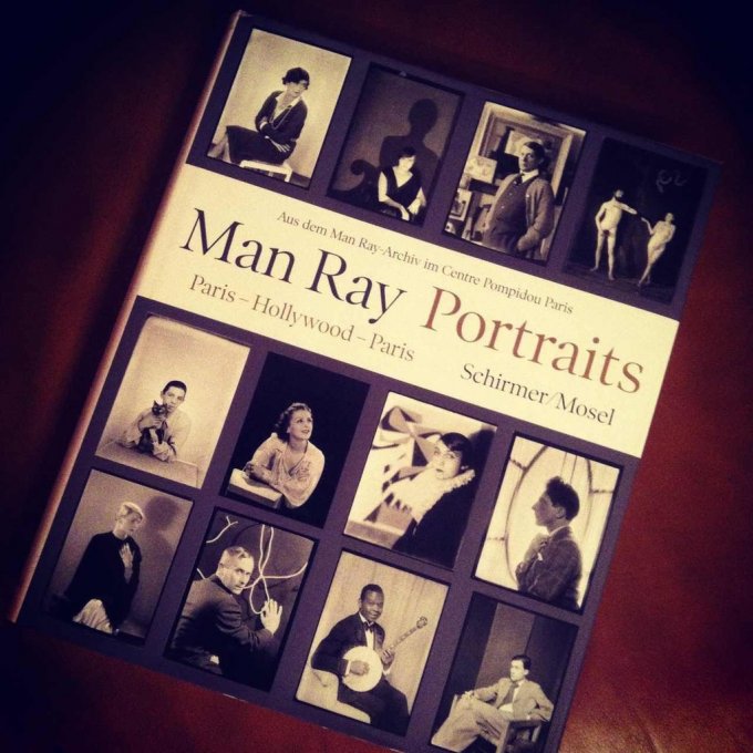 Man Ray на моих книжных полках...