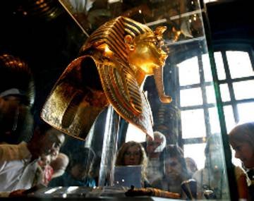 Музей древностей Каира разгромлен вооружёнными исламистами